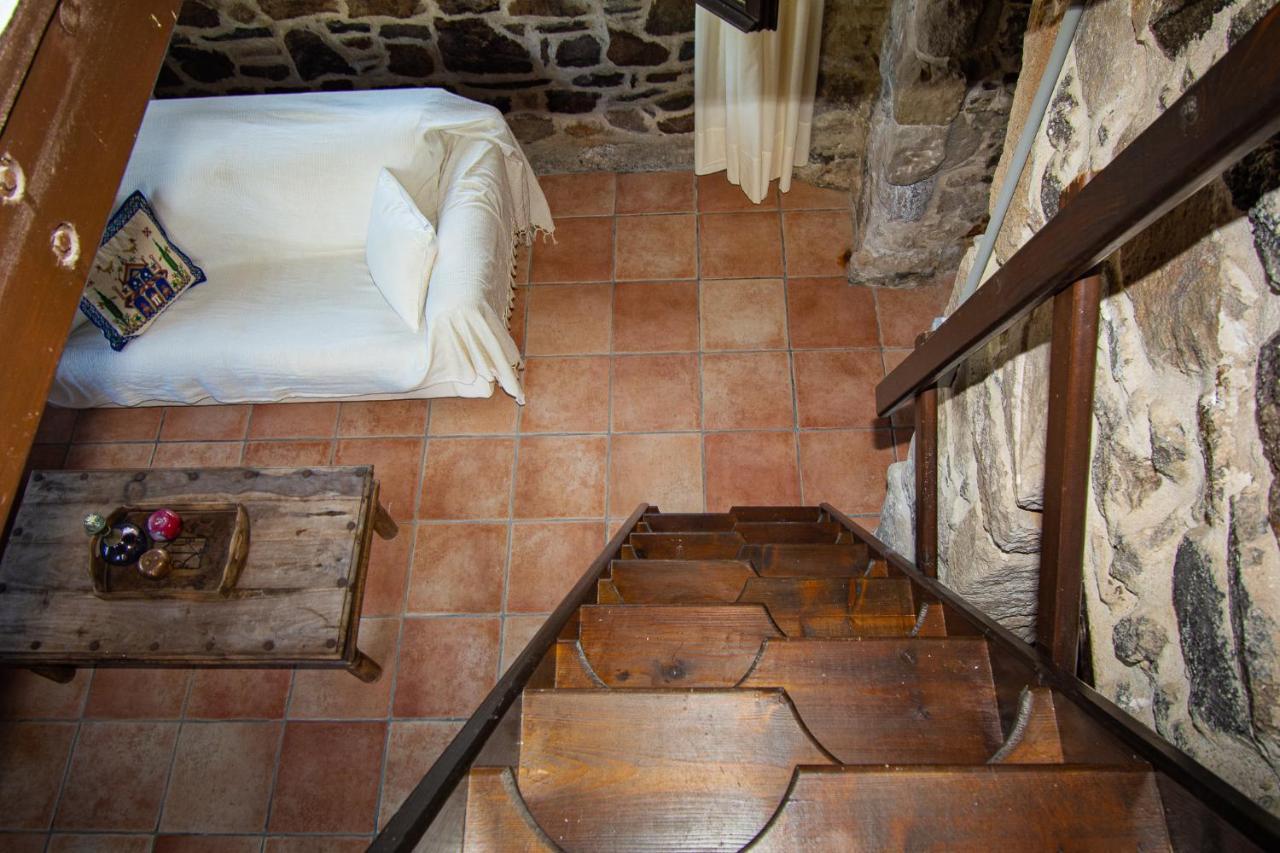 Plousiadi΄S Stone House Apartment Skála Exterior foto