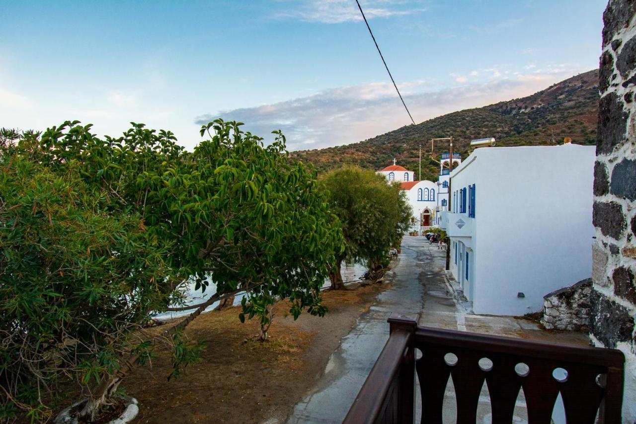 Plousiadi΄S Stone House Apartment Skála Exterior foto